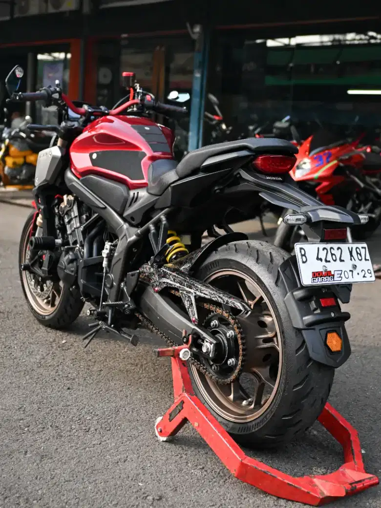 HONDA CB650R 2019 NEO CAFERACER - Gambar 2