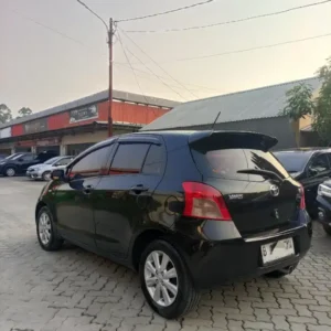 toyota yaris Bakpao (2008)
